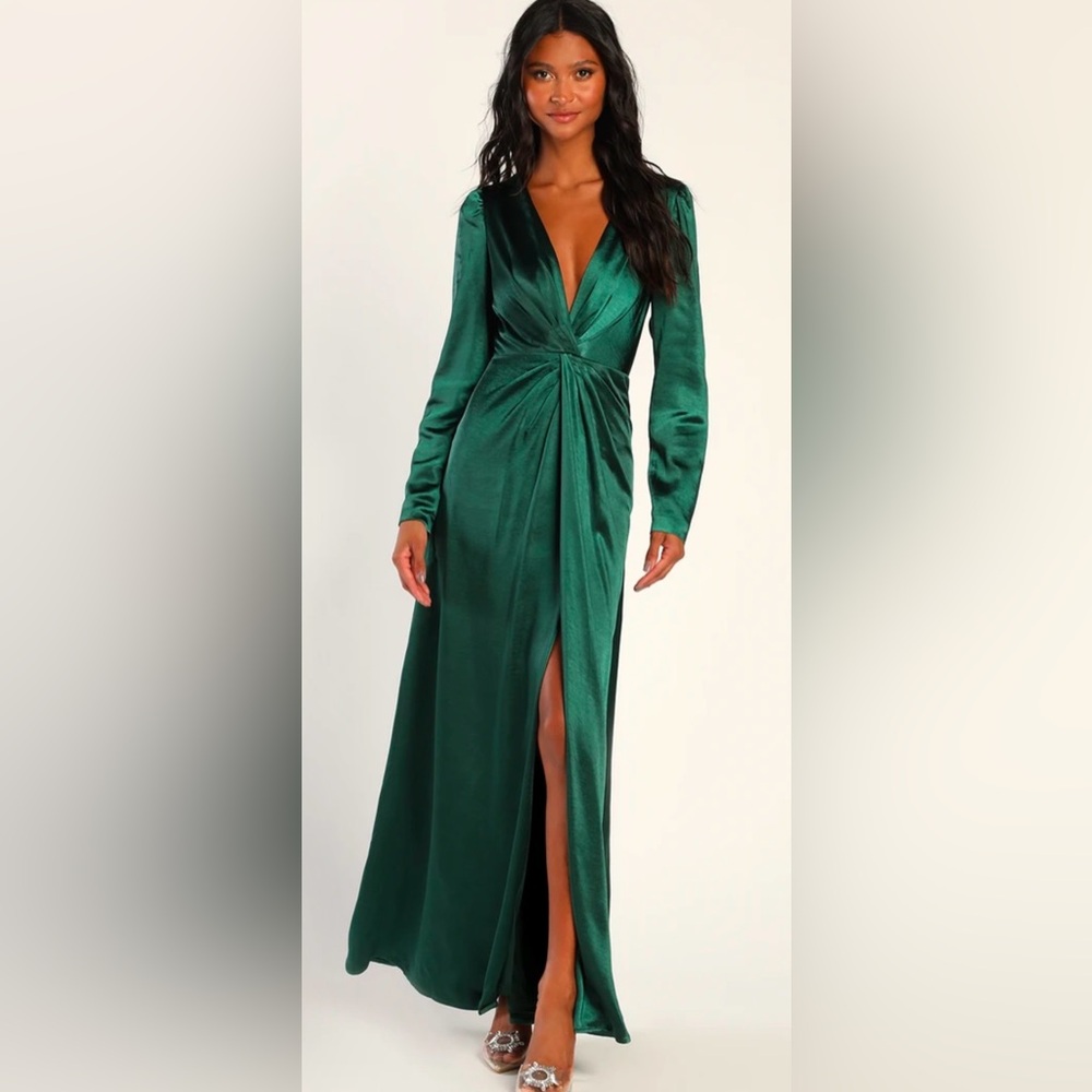 Lulu's Emerald Green Long Sleeve Dress